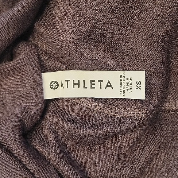 Athleta Pranayama Wrap - Picture 4 of 5